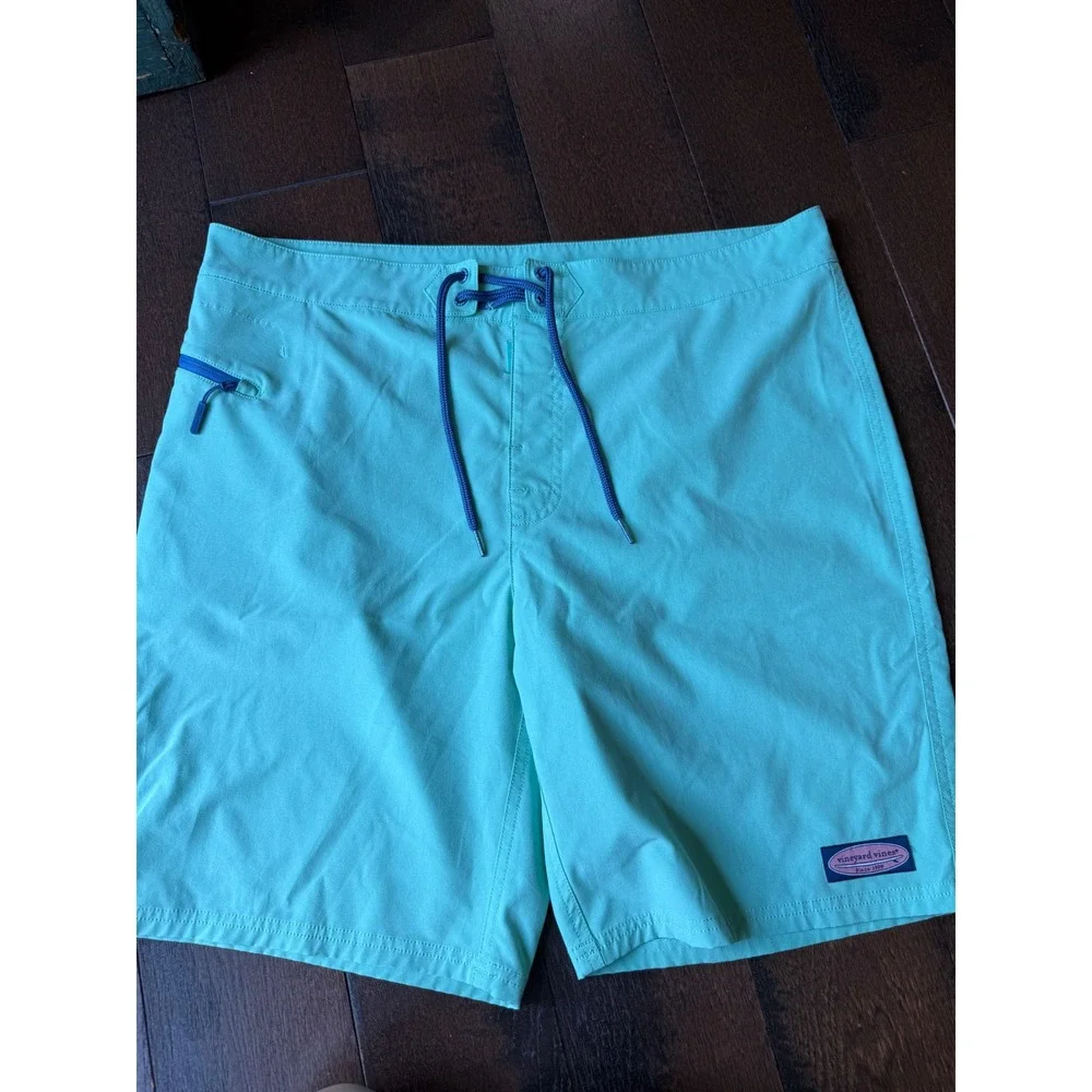 Vineyard Vines Mens Board Shorts Size 35 Aqua Green Swim Trunks Stretch Inseam 9